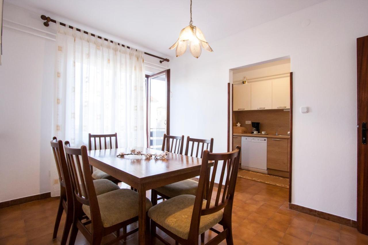 Apartment Nola By Rent Istria Porec Exterior photo